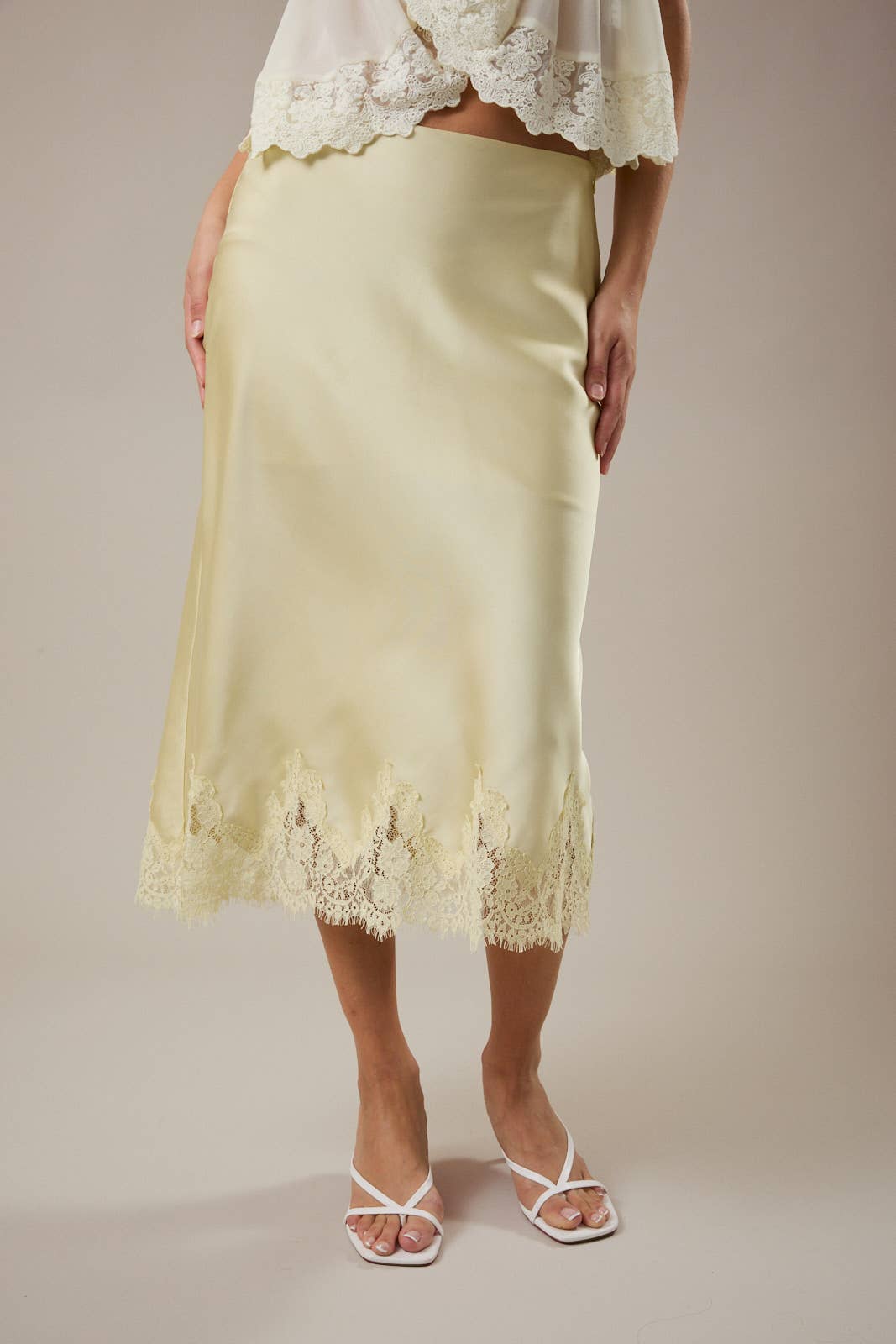 LACE TRIM BIAS CUT MIDI SKIRT