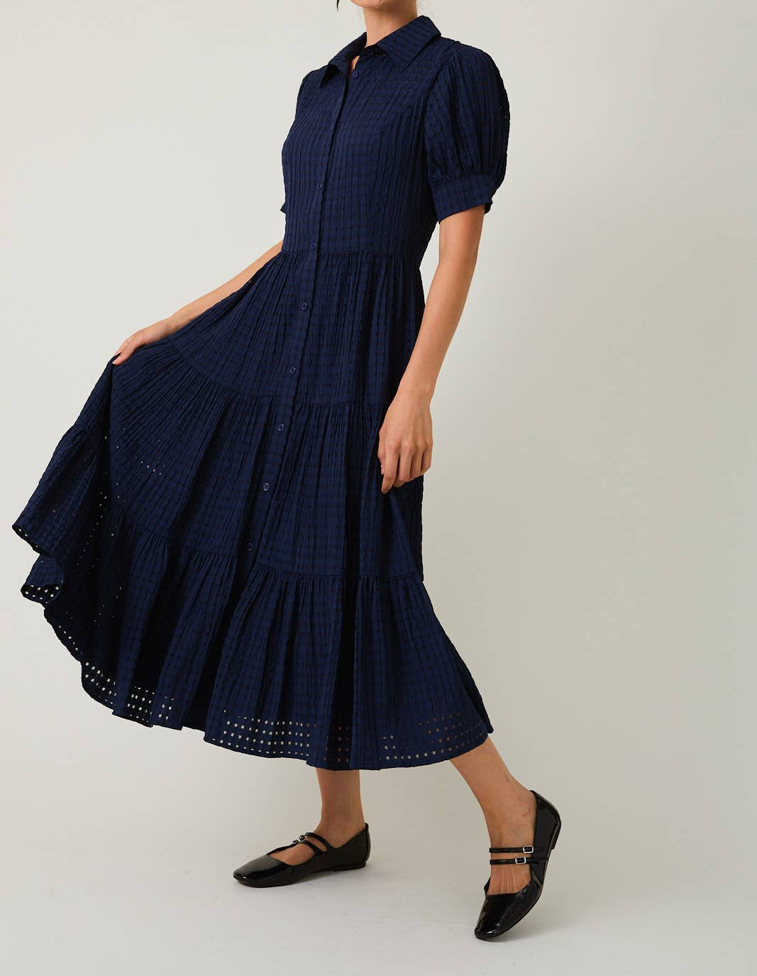 PUFF HALF SLEEVE BUTTON DOWN TIERED MIDI DRESS