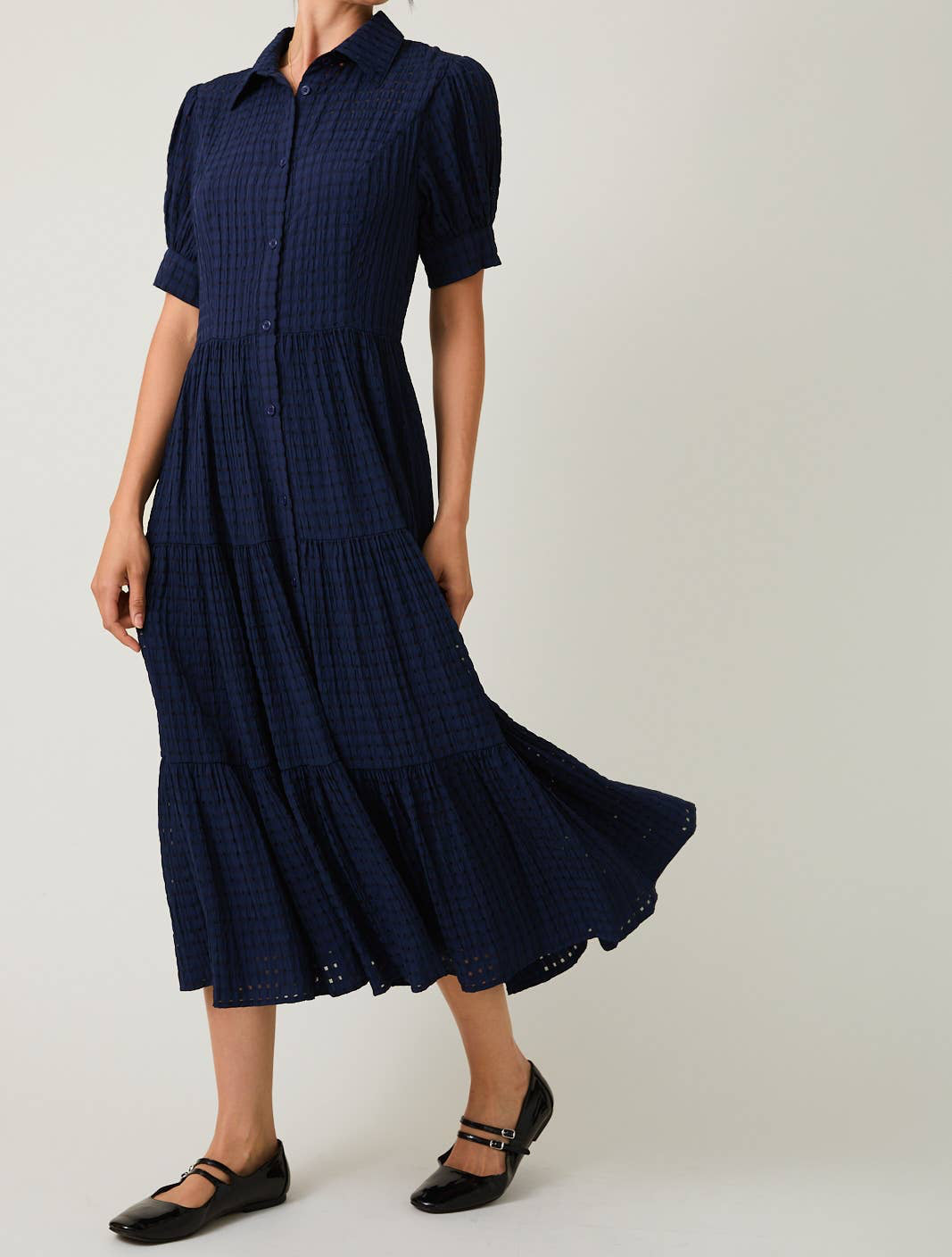 PUFF HALF SLEEVE BUTTON DOWN TIERED MIDI DRESS