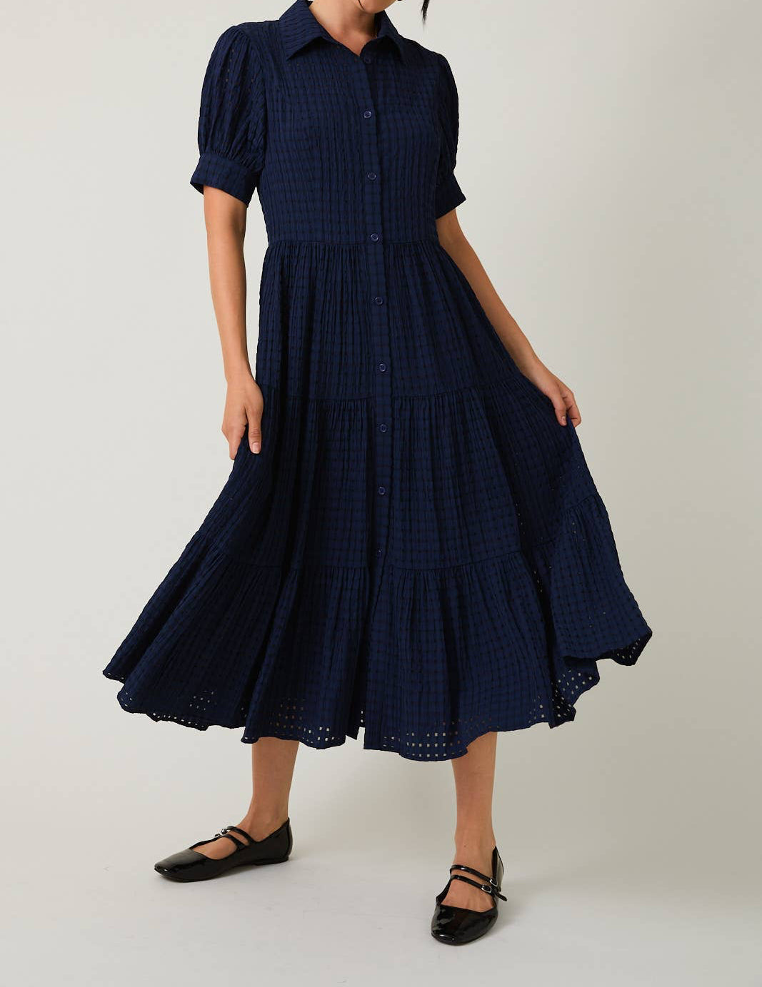 PUFF HALF SLEEVE BUTTON DOWN TIERED MIDI DRESS